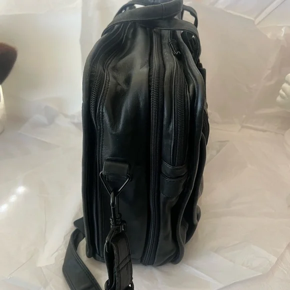 TUMI Leather Expandable Bag - Picture 7 of 16